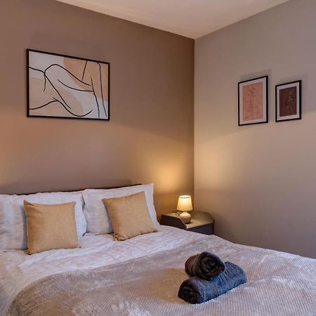 Cosy 2 Bed Home Chesterfield Esterno foto